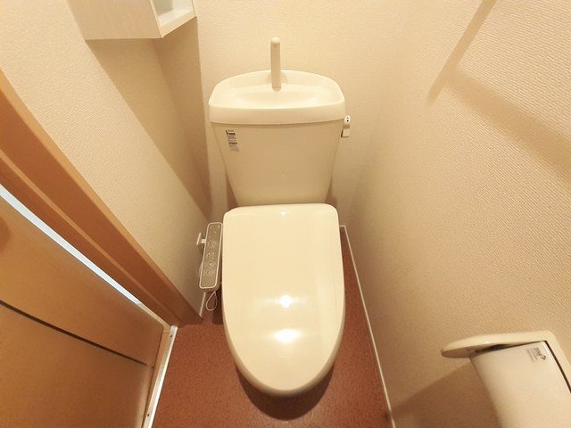 トイレ　シンプルで使いやすいトイレです