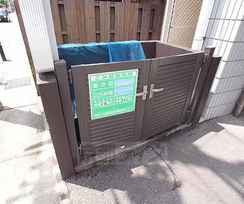 その他　ゴミ箱です。