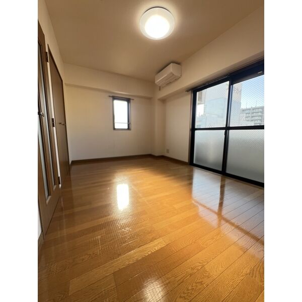 居室・リビング　※他部屋の参考写真です。