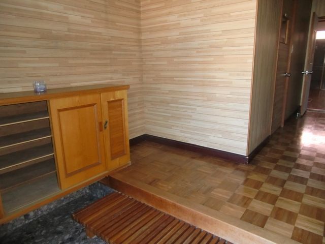 玄関　下駄箱のある玄関