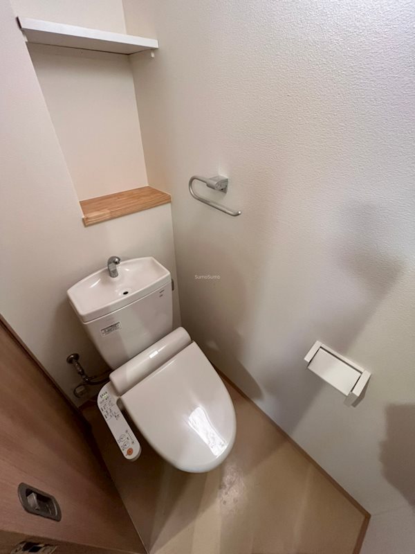 トイレ　ゆったりとした空間のトイレです