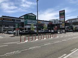 ショッピングセンター　レキシントンプラザ八幡（ショッピングセンター）まで373m