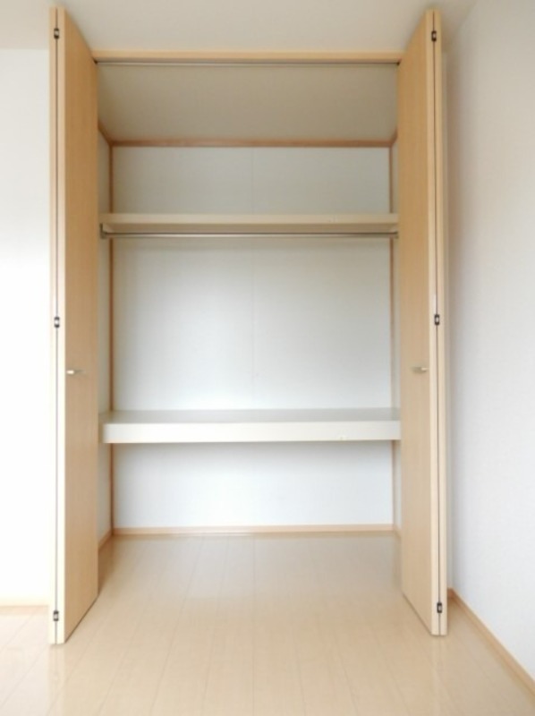 収納　図面と現状に相違がある場合には現状を優先