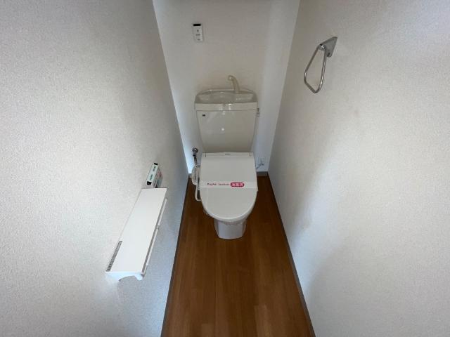 トイレ　シャワー付トイレ