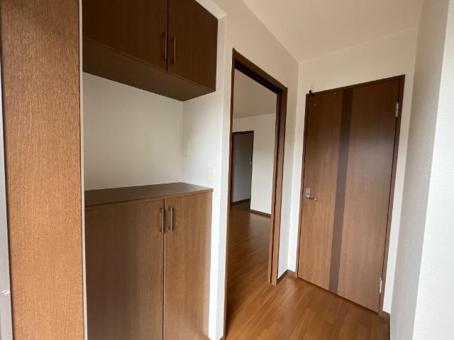 玄関　下駄箱