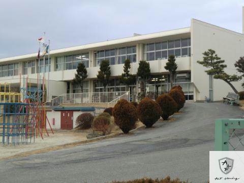 小学校　可児市立旭小学校（小学校）まで2104m