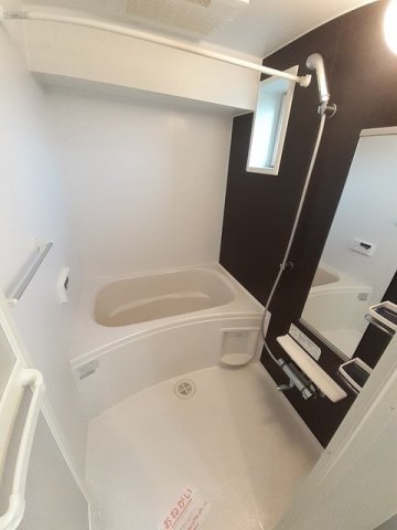 バス・シャワールーム　日々の疲れを癒すお風呂付です