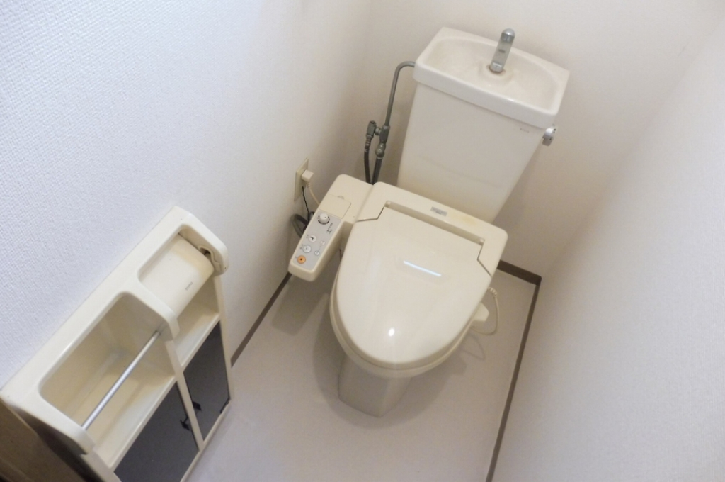 トイレ　トイレ