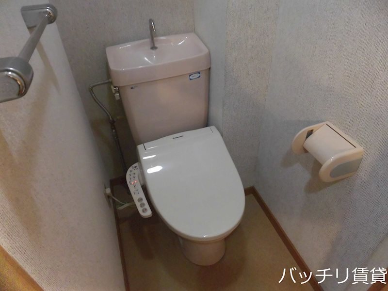 トイレ　別号室イメージの為、現状を優先致します