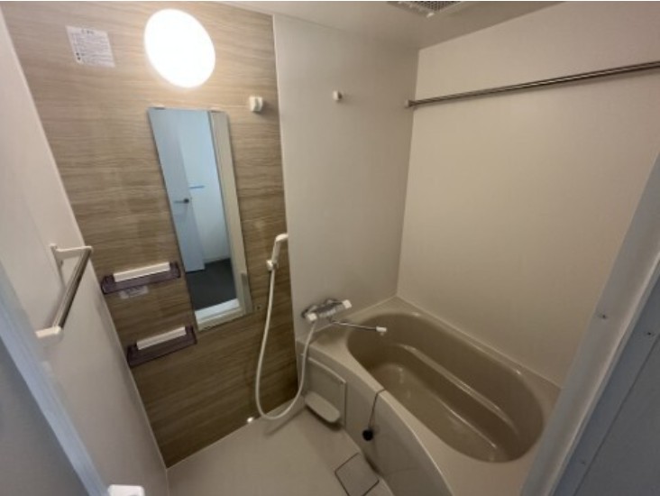 バス・シャワールーム　※同シリーズ参考写真