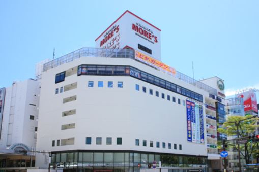 ショッピングセンター　川崎モアーズ（ショッピングセンター）まで609m