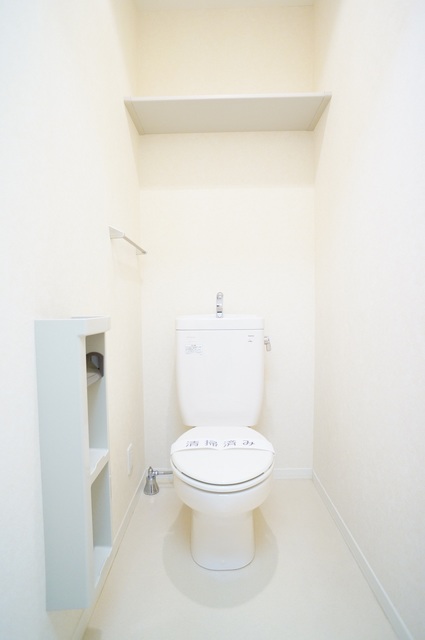 トイレ　別部屋参考写真