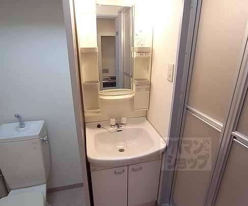 洗面設備　洗面所