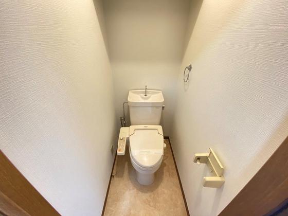 トイレ　※別部屋の写真です