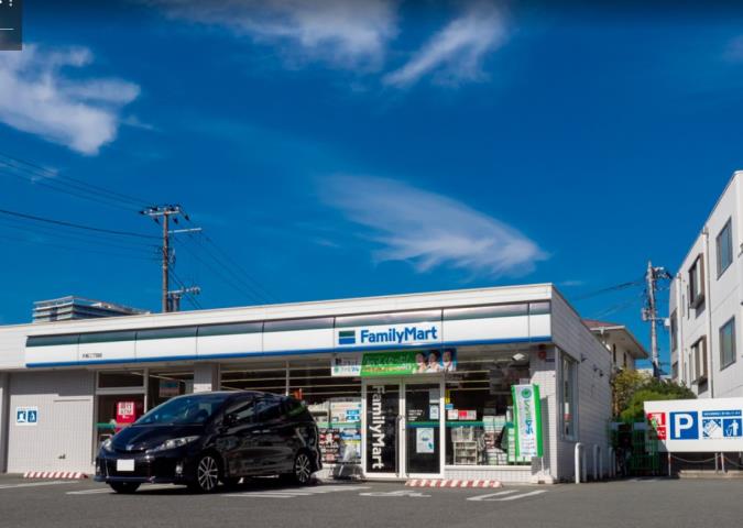 コンビニ　ファミリーマート大船二丁目店（コンビニ）まで726m