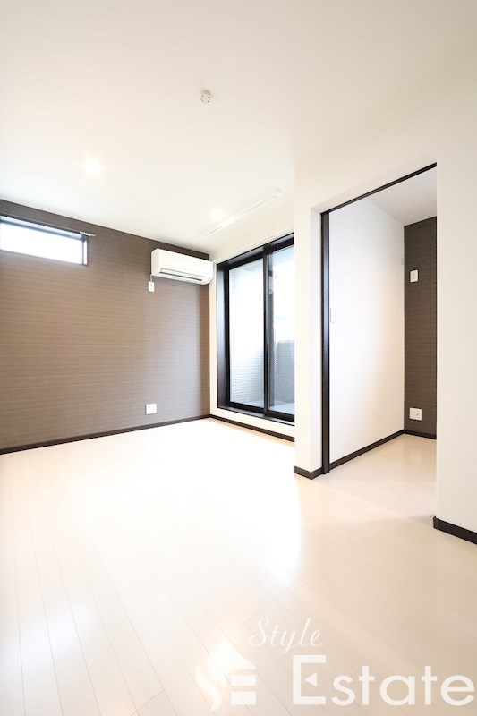 居室・リビング　リビング