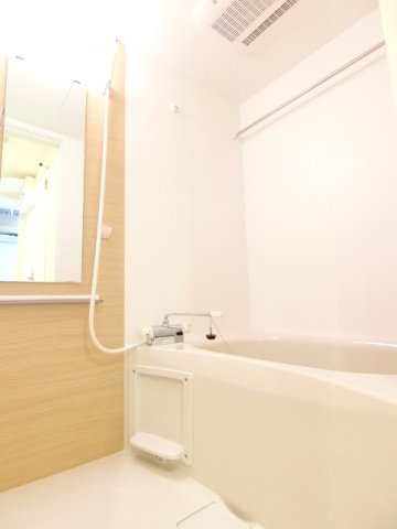 バス・シャワールーム　浴室