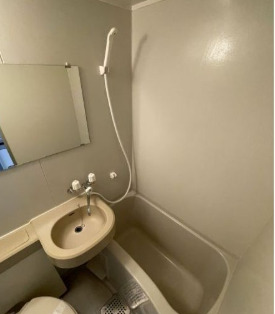 バス・シャワールーム　「バスルーム」