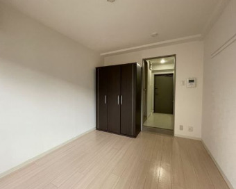 居室・リビング　「洋室6帖のお部屋です」