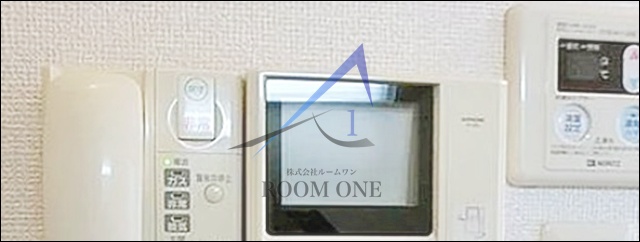 セキュリティ　モニター付きインターホンです。