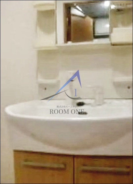洗面設備　洗面台です。