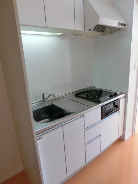 キッチン　収納タップリの2口システムガスキッチン