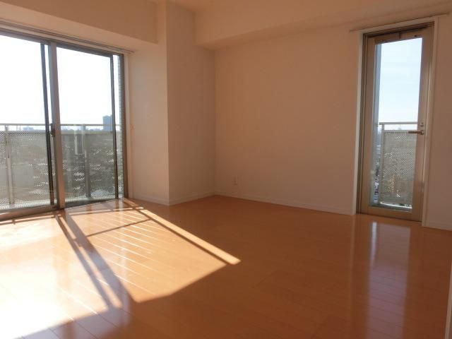 その他部屋・スペース　洋室　2面採光