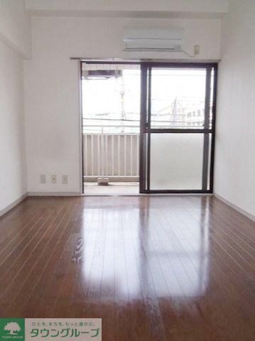 眺望　バルコニー方面の居室