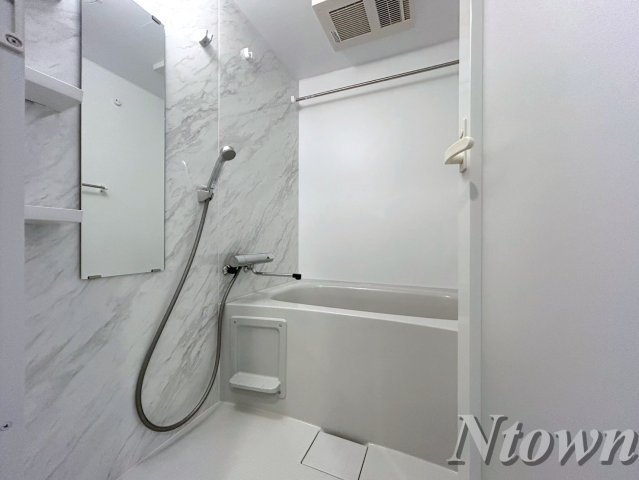 バス・シャワールーム　ゆったり過ごせるお風呂です