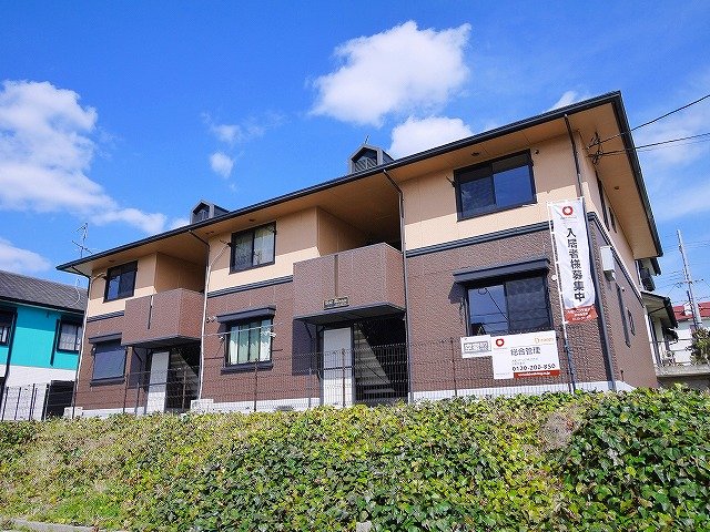 建物外観　外観は落ち着いています