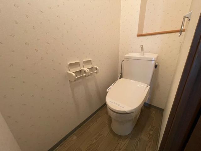 トイレ　トイレ