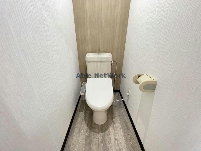 トイレ　トイレ