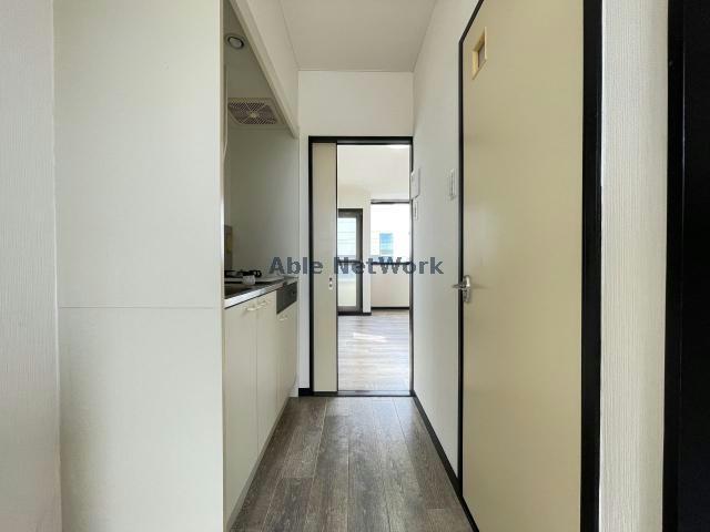 居室・リビング　キッチン