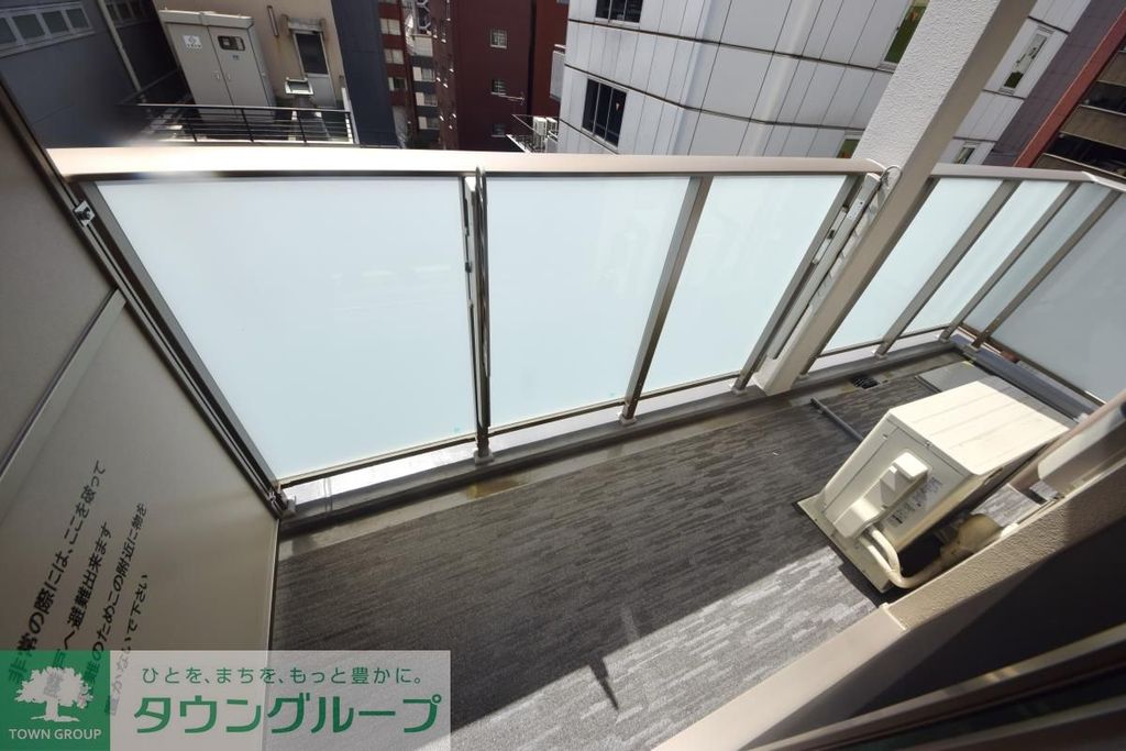 バルコニー　バルコニー