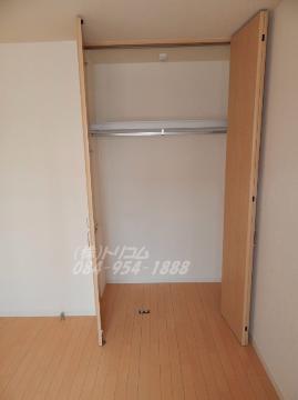 収納　クローゼット