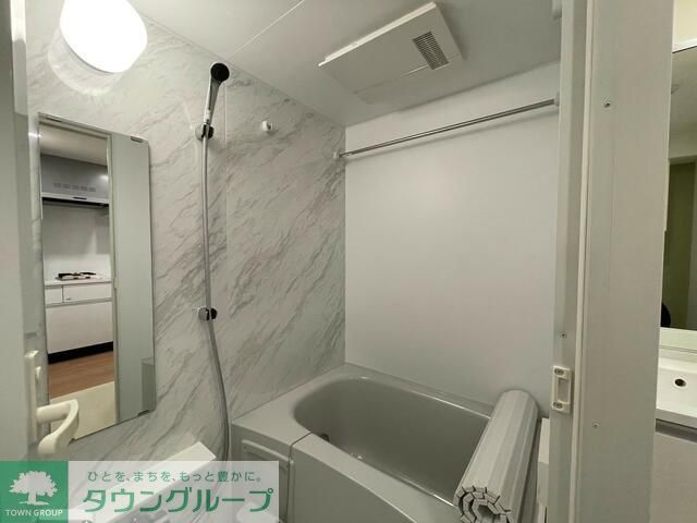 バス・シャワールーム　バス