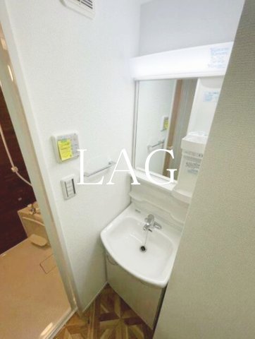 洗面設備　洗面台です。