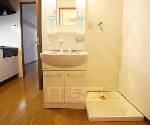 洗面設備　便利なシャンプードレッサー