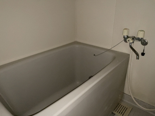 バス・シャワールーム　お風呂です