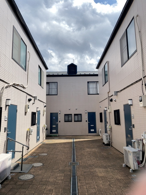 建物外観　外観は落ち着いています