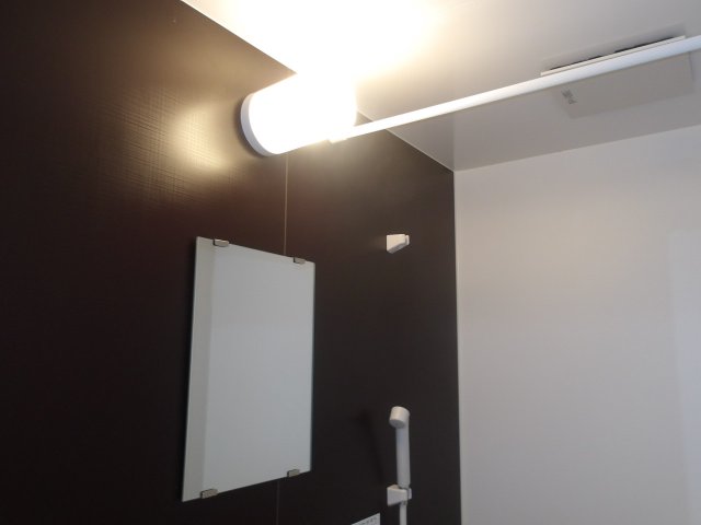 バス・シャワールーム　きれいなお風呂です