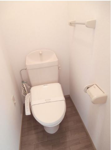 トイレ　反転タイプ