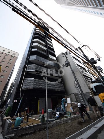 エントランス　プレサンス北浜オリジン　エントランス