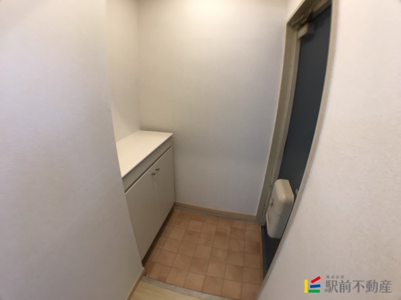 玄関　玄関内の様子