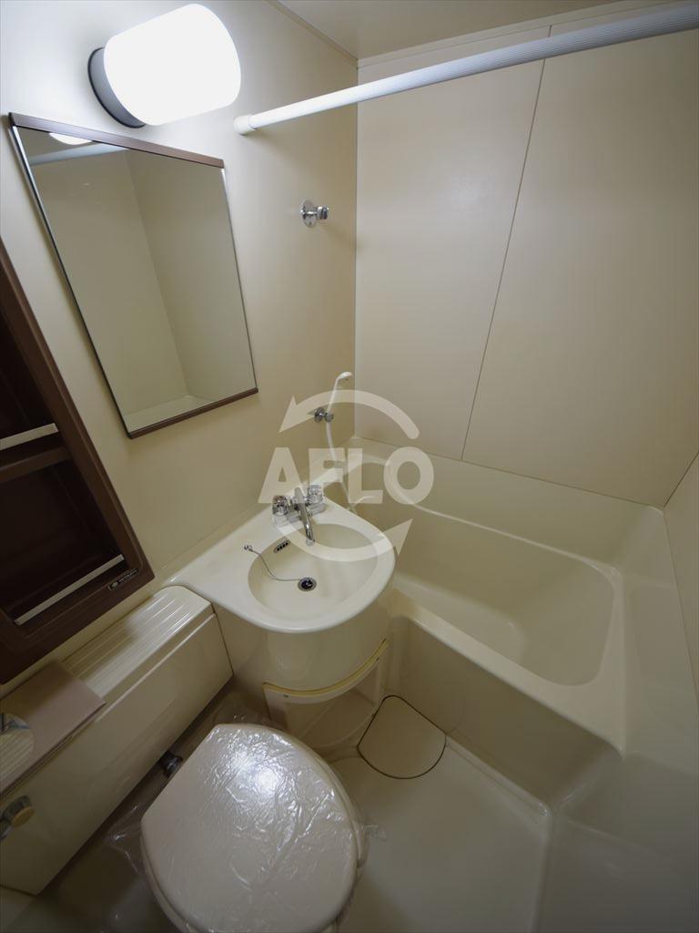 バス・シャワールーム　スペース西本町　ユニットバス