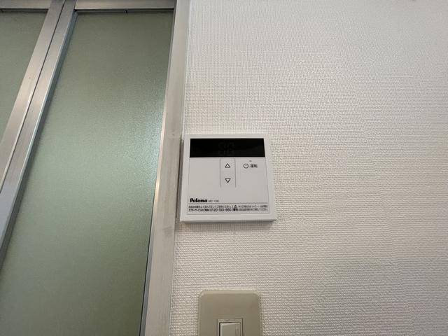 その他設備　給湯パネルです。