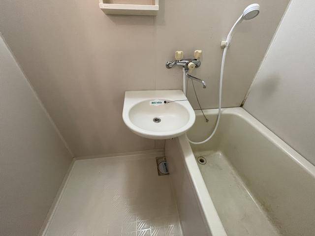 洗面設備　洗面台です。