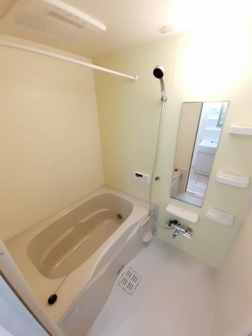 バス・シャワールーム　日々の疲れを癒すお風呂付です