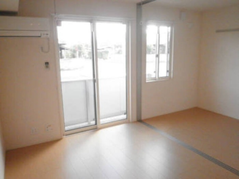 居室・リビング　図面と現状に相違がある場合には現状を優先