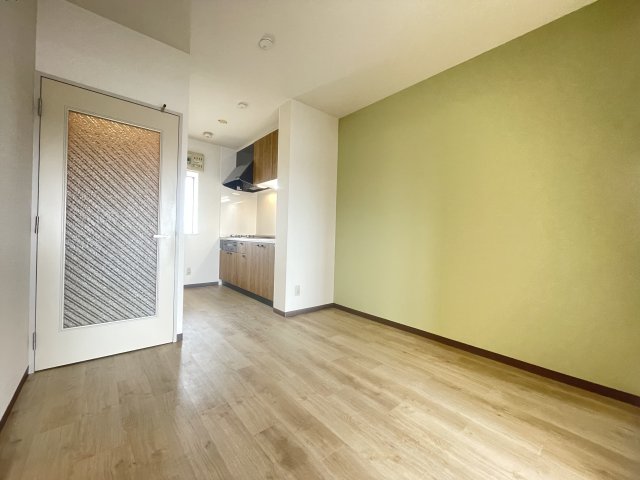 居室・リビング　別部屋参考写真